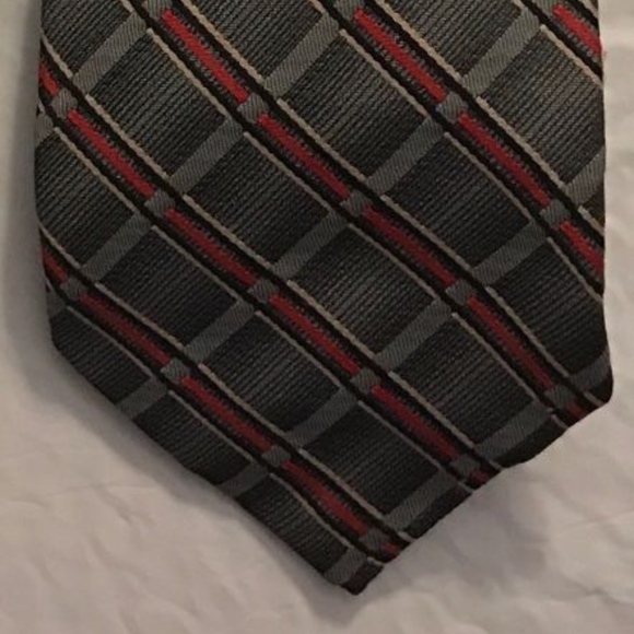 Cravate Homme Rouge Grenat Wemlon Wembley En Polyester, Occasion